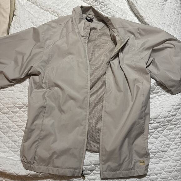 IZOD XFG wind and water repellent jacket. 3/4 sleeve. Size XL - Picture 1 of 9